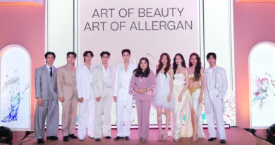 Allergan Aesthetics รุกตลาดความงามปี 2026 เต็มสูบ เปิดตัวแคมเปญ ‘HArmony Skin’ ดึง Lipta สร้างปรากฏการณ์ Music Marketing พร้อมชูเทรนด์ ‘AA Signature’ ดูแลผิวแบบองค์รวม Allergan Aesthetics รุกตลาดความงามปี 2026 เต็มสูบ เปิดตัวแคมเปญ ‘HArmony Skin’ ดึง Lipta สร้างปรากฏการณ์ Music Marketing พร้อมชูเทรนด์ ‘AA Signature’ ดูแลผิวแบบองค์รวม